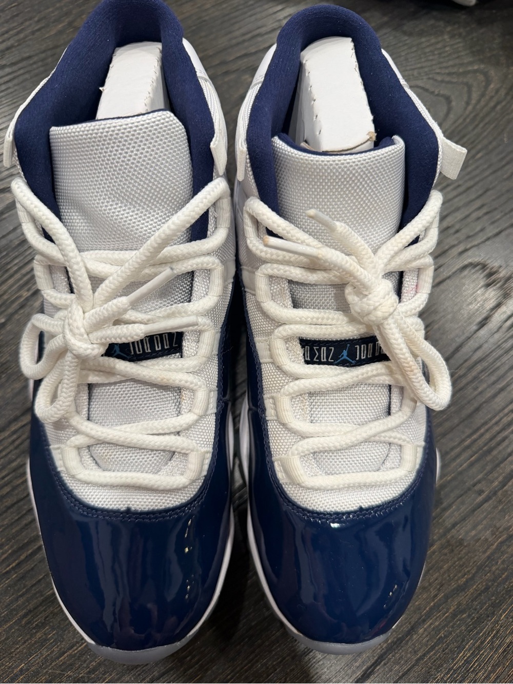 Air Jordan 11 Retro "Win Like 82" 2017 Used Size 9.5 - Picture 4 of 10
